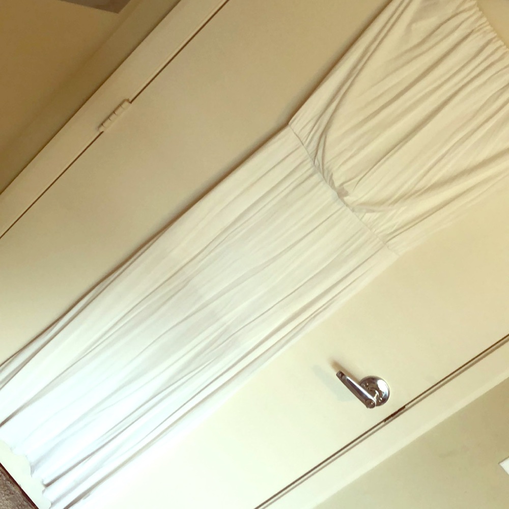 Strapless beach white dress